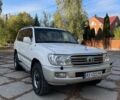 Білий Тойота Ленд Крузер, об'ємом двигуна 4.48 л та пробігом 330 тис. км за 15000 $, фото 1 на Automoto.ua