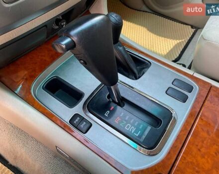 Белый Тойота Ленд Крузер, объемом двигателя 4.5 л и пробегом 352 тыс. км за 10000 $, фото 12 на Automoto.ua