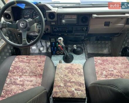 Белый Тойота Ленд Крузер, объемом двигателя 4.2 л и пробегом 137 тыс. км за 44900 $, фото 27 на Automoto.ua