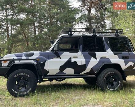 Белый Тойота Ленд Крузер, объемом двигателя 4.2 л и пробегом 137 тыс. км за 44900 $, фото 5 на Automoto.ua