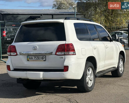 Белый Тойота Ленд Крузер, объемом двигателя 0 л и пробегом 160 тыс. км за 23500 $, фото 4 на Automoto.ua
