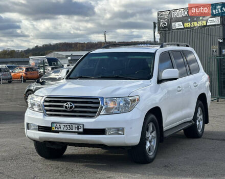 Белый Тойота Ленд Крузер, объемом двигателя 0 л и пробегом 160 тыс. км за 23500 $, фото 7 на Automoto.ua