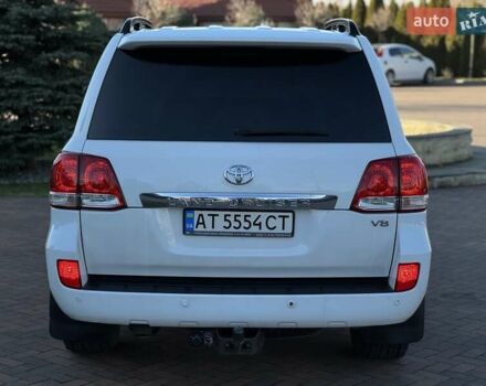 Білий Тойота Ленд Крузер, об'ємом двигуна 4.46 л та пробігом 280 тис. км за 27500 $, фото 14 на Automoto.ua