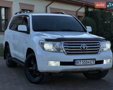 Білий Тойота Ленд Крузер, об'ємом двигуна 4.46 л та пробігом 280 тис. км за 27500 $, фото 3 на Automoto.ua