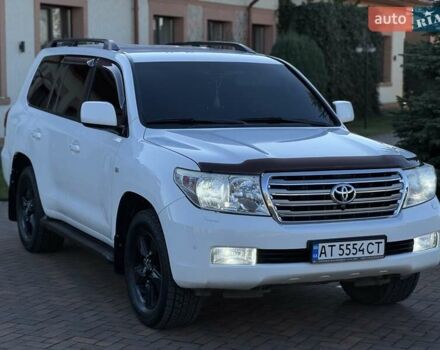 Білий Тойота Ленд Крузер, об'ємом двигуна 4.46 л та пробігом 280 тис. км за 27500 $, фото 30 на Automoto.ua