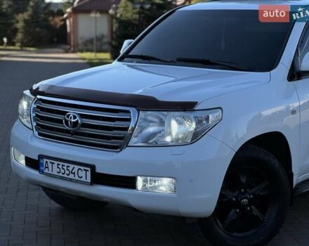 Білий Тойота Ленд Крузер, об'ємом двигуна 4.46 л та пробігом 280 тис. км за 27500 $, фото 24 на Automoto.ua
