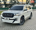 Білий Тойота Ленд Крузер, об'ємом двигуна 4 л та пробігом 240 тис. км за 30000 $, фото 1 на Automoto.ua