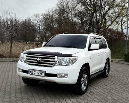 Білий Тойота Ленд Крузер, об'ємом двигуна 4.66 л та пробігом 155 тис. км за 31300 $, фото 3 на Automoto.ua