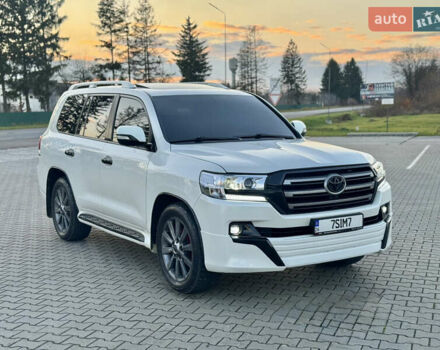 Білий Тойота Ленд Крузер, об'ємом двигуна 4 л та пробігом 240 тис. км за 30000 $, фото 2 на Automoto.ua