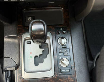 Білий Тойота Ленд Крузер, об'ємом двигуна 4.66 л та пробігом 155 тис. км за 31300 $, фото 18 на Automoto.ua