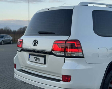 Білий Тойота Ленд Крузер, об'ємом двигуна 4 л та пробігом 240 тис. км за 30000 $, фото 7 на Automoto.ua