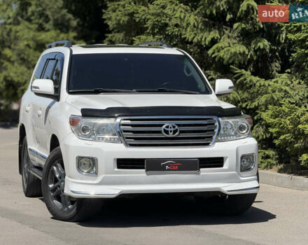 Белый Тойота Ленд Крузер, объемом двигателя 4.46 л и пробегом 253 тыс. км за 28500 $, фото 52 на Automoto.ua