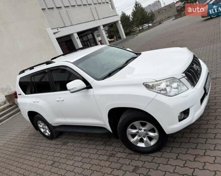 Білий Тойота Ленд Крузер, об'ємом двигуна 2.69 л та пробігом 157 тис. км за 24300 $, фото 5 на Automoto.ua