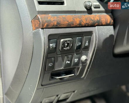 Белый Тойота Ленд Крузер, объемом двигателя 4.46 л и пробегом 253 тыс. км за 28500 $, фото 43 на Automoto.ua