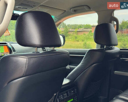 Белый Тойота Ленд Крузер, объемом двигателя 4.5 л и пробегом 228 тыс. км за 27900 $, фото 52 на Automoto.ua