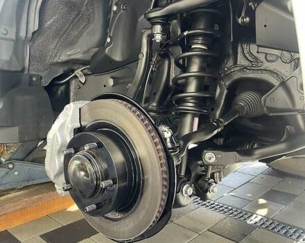 Белый Тойота Ленд Крузер, объемом двигателя 4.6 л и пробегом 158 тыс. км за 34500 $, фото 18 на Automoto.ua