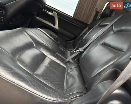 Белый Тойота Ленд Крузер, объемом двигателя 4.5 л и пробегом 228 тыс. км за 27900 $, фото 43 на Automoto.ua