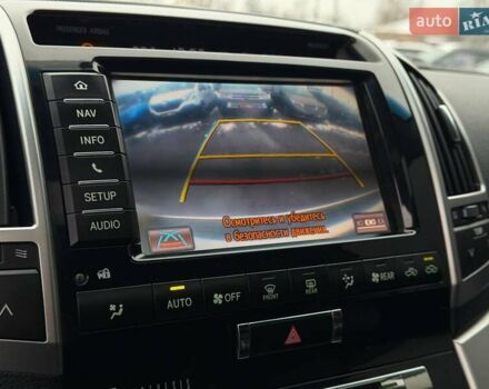 Белый Тойота Ленд Крузер, объемом двигателя 4.5 л и пробегом 213 тыс. км за 30500 $, фото 28 на Automoto.ua