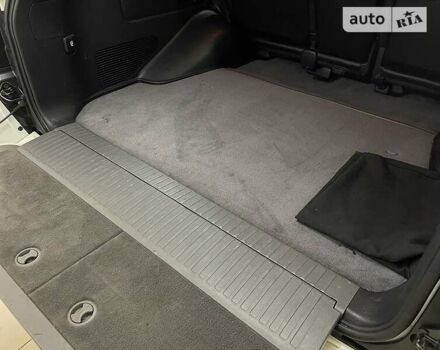 Белый Тойота Ленд Крузер, объемом двигателя 4.6 л и пробегом 158 тыс. км за 34500 $, фото 7 на Automoto.ua