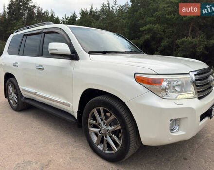 Белый Тойота Ленд Крузер, объемом двигателя 4.5 л и пробегом 228 тыс. км за 27900 $, фото 9 на Automoto.ua