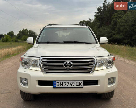 Белый Тойота Ленд Крузер, объемом двигателя 4.5 л и пробегом 228 тыс. км за 27900 $, фото 2 на Automoto.ua