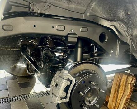 Белый Тойота Ленд Крузер, объемом двигателя 4.6 л и пробегом 158 тыс. км за 34500 $, фото 21 на Automoto.ua