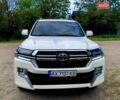 Белый Тойота Ленд Крузер, объемом двигателя 4.46 л и пробегом 180 тыс. км за 28999 $, фото 1 на Automoto.ua