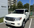Белый Тойота Ленд Крузер, объемом двигателя 4.7 л и пробегом 193 тыс. км за 30500 $, фото 1 на Automoto.ua
