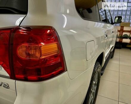 Белый Тойота Ленд Крузер, объемом двигателя 4.6 л и пробегом 158 тыс. км за 34500 $, фото 3 на Automoto.ua