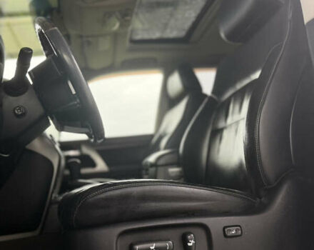 Белый Тойота Ленд Крузер, объемом двигателя 4.46 л и пробегом 276 тыс. км за 34500 $, фото 16 на Automoto.ua