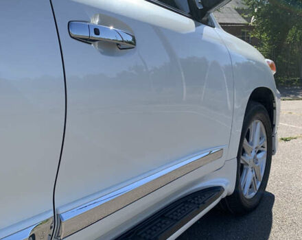 Белый Тойота Ленд Крузер, объемом двигателя 4.46 л и пробегом 147 тыс. км за 33000 $, фото 20 на Automoto.ua