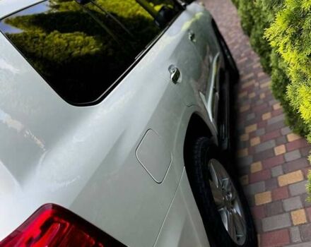 Белый Тойота Ленд Крузер, объемом двигателя 4.61 л и пробегом 147 тыс. км за 34000 $, фото 8 на Automoto.ua