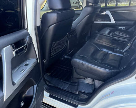 Білий Тойота Ленд Крузер, об'ємом двигуна 4.46 л та пробігом 265 тис. км за 25000 $, фото 6 на Automoto.ua