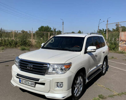 Белый Тойота Ленд Крузер, объемом двигателя 4.46 л и пробегом 147 тыс. км за 33000 $, фото 53 на Automoto.ua