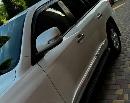 Белый Тойота Ленд Крузер, объемом двигателя 4.61 л и пробегом 147 тыс. км за 34000 $, фото 4 на Automoto.ua