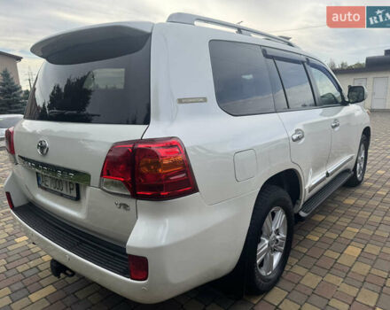 Белый Тойота Ленд Крузер, объемом двигателя 4.46 л и пробегом 239 тыс. км за 34999 $, фото 11 на Automoto.ua