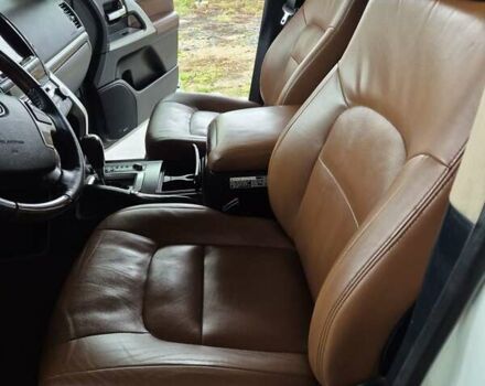 Белый Тойота Ленд Крузер, объемом двигателя 4.5 л и пробегом 184 тыс. км за 35000 $, фото 14 на Automoto.ua