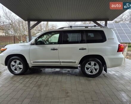 Белый Тойота Ленд Крузер, объемом двигателя 4.5 л и пробегом 184 тыс. км за 35000 $, фото 4 на Automoto.ua