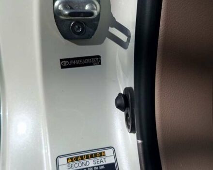 Белый Тойота Ленд Крузер, объемом двигателя 4.46 л и пробегом 141 тыс. км за 41999 $, фото 29 на Automoto.ua