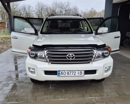Белый Тойота Ленд Крузер, объемом двигателя 4.5 л и пробегом 184 тыс. км за 35000 $, фото 10 на Automoto.ua