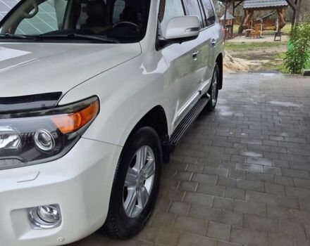 Белый Тойота Ленд Крузер, объемом двигателя 4.5 л и пробегом 184 тыс. км за 35000 $, фото 8 на Automoto.ua