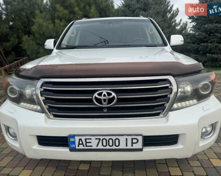 Белый Тойота Ленд Крузер, объемом двигателя 4.46 л и пробегом 239 тыс. км за 34999 $, фото 5 на Automoto.ua