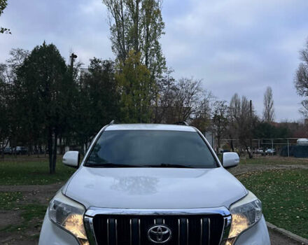 Белый Тойота Ленд Крузер, объемом двигателя 2.98 л и пробегом 280 тыс. км за 27500 $, фото 6 на Automoto.ua