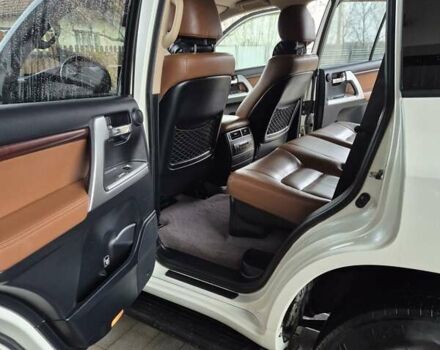 Белый Тойота Ленд Крузер, объемом двигателя 4.5 л и пробегом 184 тыс. км за 35000 $, фото 25 на Automoto.ua