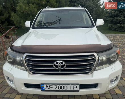 Белый Тойота Ленд Крузер, объемом двигателя 4.46 л и пробегом 239 тыс. км за 34999 $, фото 4 на Automoto.ua