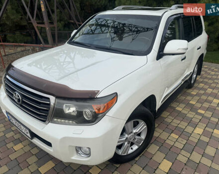 Белый Тойота Ленд Крузер, объемом двигателя 4.46 л и пробегом 239 тыс. км за 34999 $, фото 7 на Automoto.ua