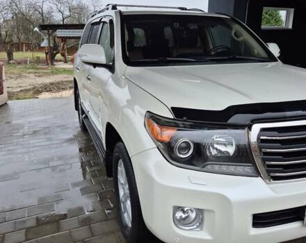 Белый Тойота Ленд Крузер, объемом двигателя 4.5 л и пробегом 184 тыс. км за 35000 $, фото 9 на Automoto.ua