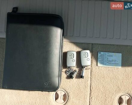 Белый Тойота Ленд Крузер, объемом двигателя 4.46 л и пробегом 141 тыс. км за 41999 $, фото 21 на Automoto.ua