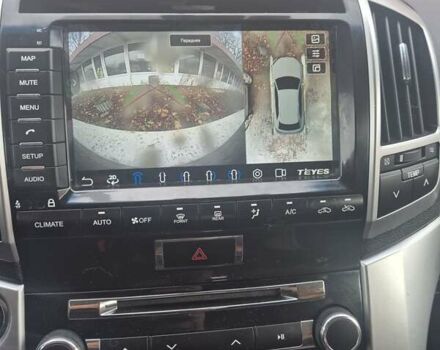 Белый Тойота Ленд Крузер, объемом двигателя 4.5 л и пробегом 184 тыс. км за 35000 $, фото 23 на Automoto.ua