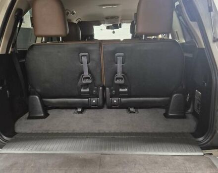 Белый Тойота Ленд Крузер, объемом двигателя 4.5 л и пробегом 184 тыс. км за 35000 $, фото 34 на Automoto.ua